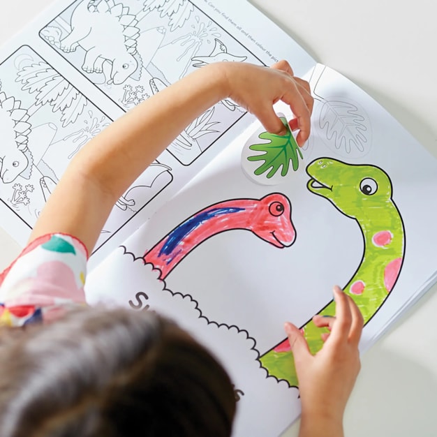 Dinosaurs Colouring Book Dinosaurs Colouring Book